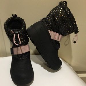 Northside girls Thinsulate Winter Slip in kids Boots black pink gold size 9